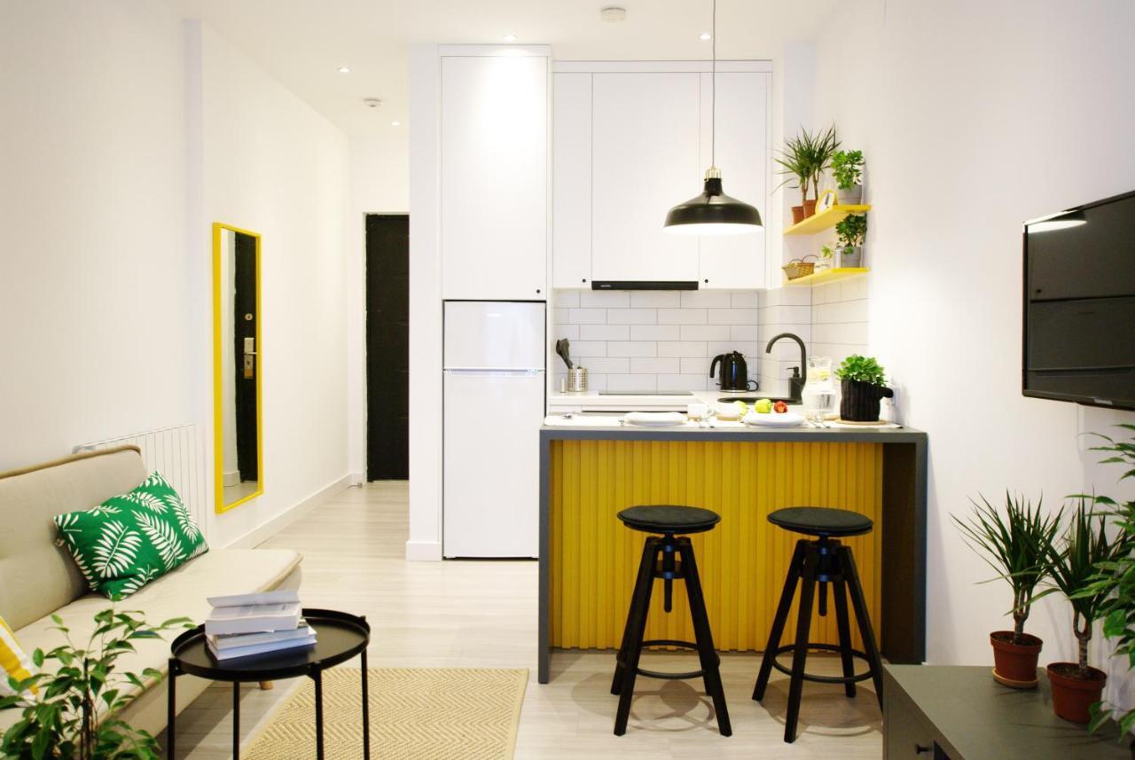 Banana Apartments Батуми Екстериор снимка