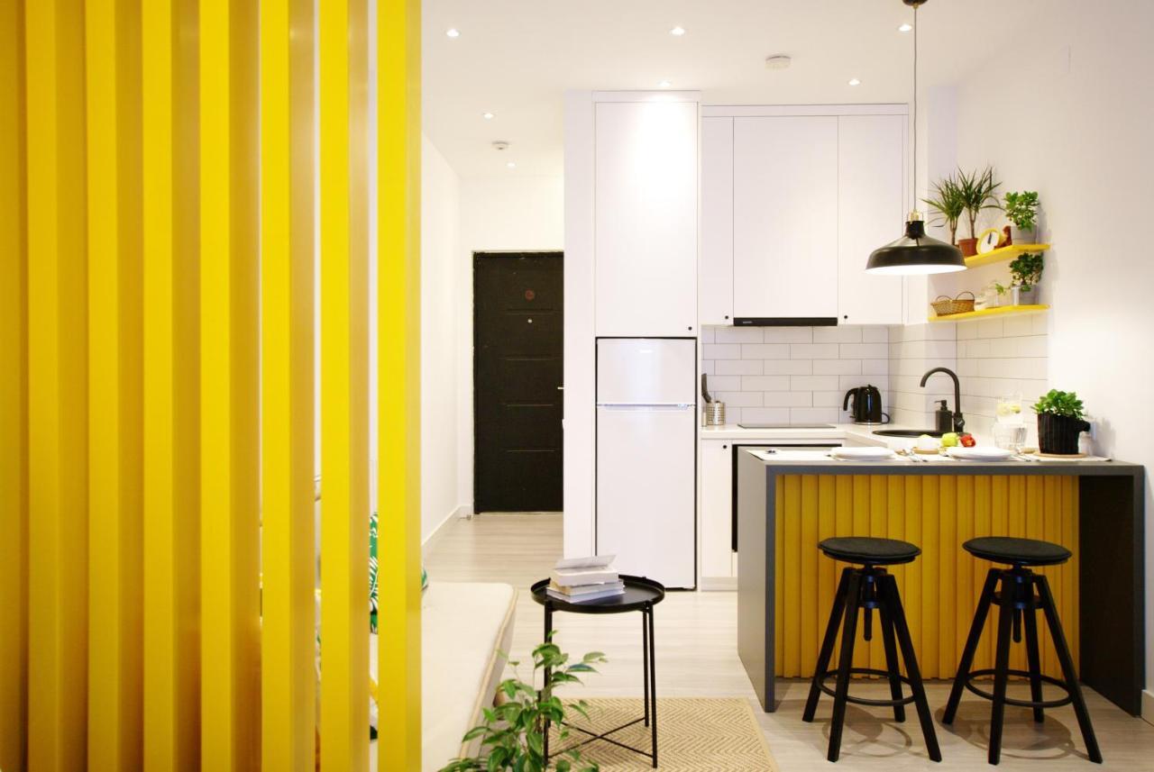 Banana Apartments Батуми Екстериор снимка
